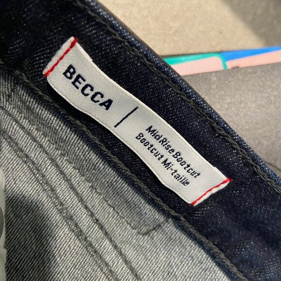 TRUE RELIGION SIZE 28 JEANS DARK RINSE - BOOT CUT NWOT - Picture 2 of 2